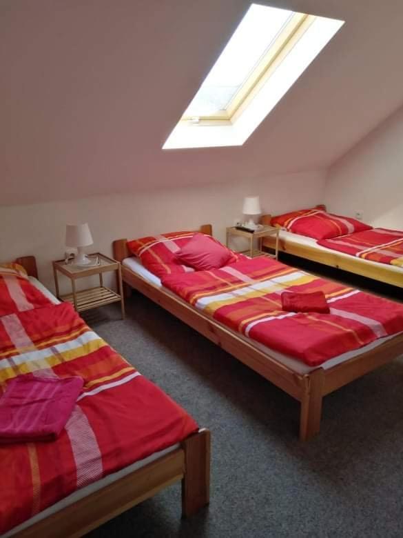Hotel Bakin Bar Třebíč Exteriér fotografie